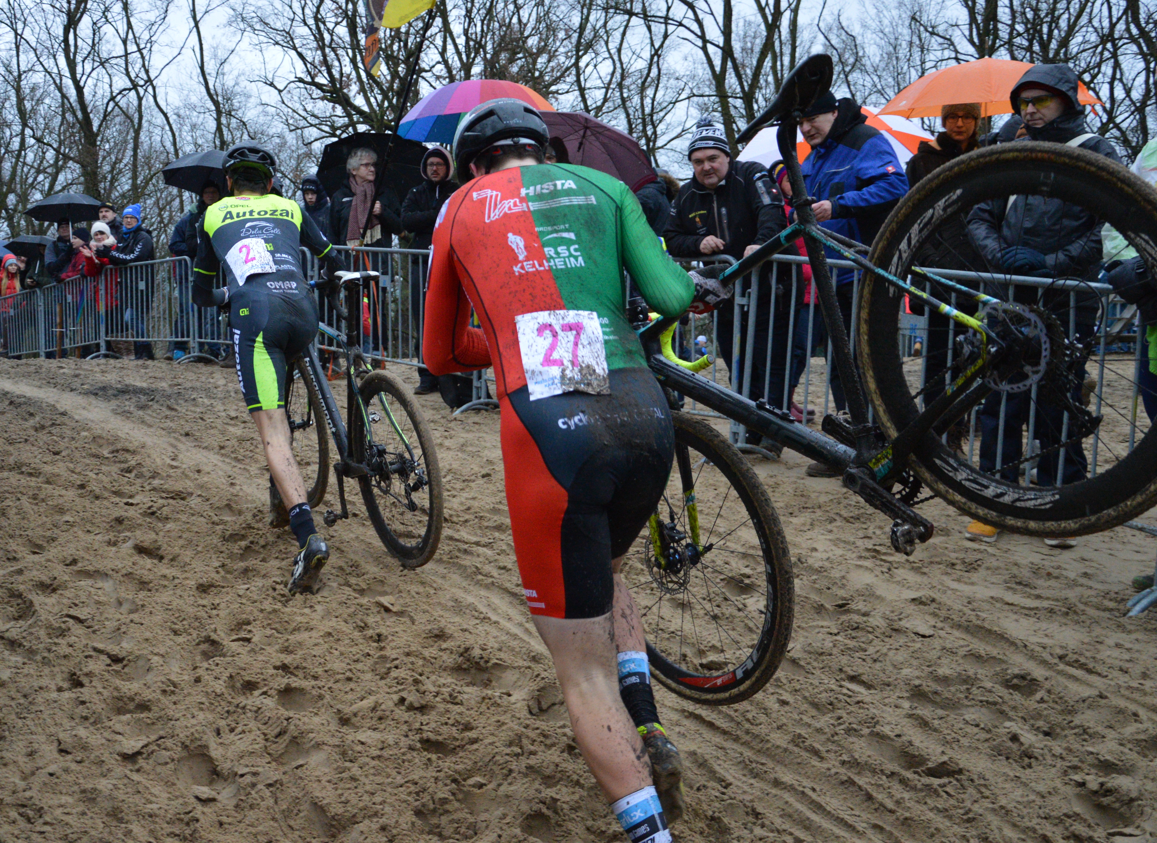 DM CROSS ABSETZEN_1